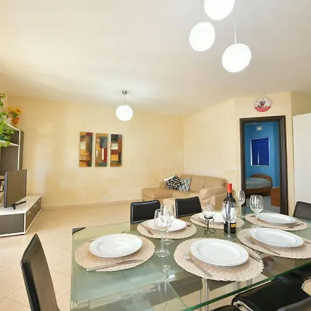 Gozo Spacious Apartment With Large Communal Pool Qala Exterior photo