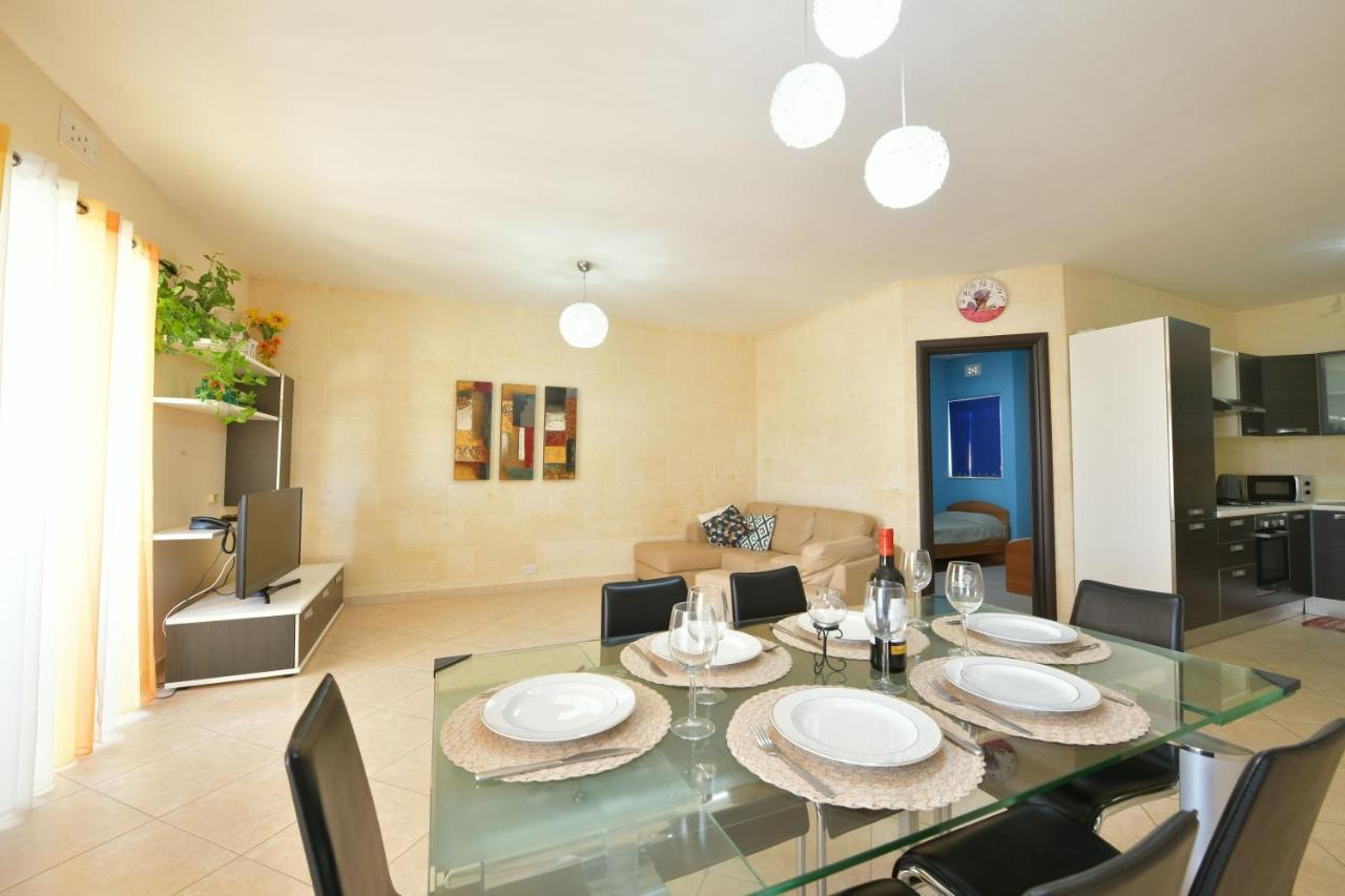 Gozo Spacious With Large Communal Pool